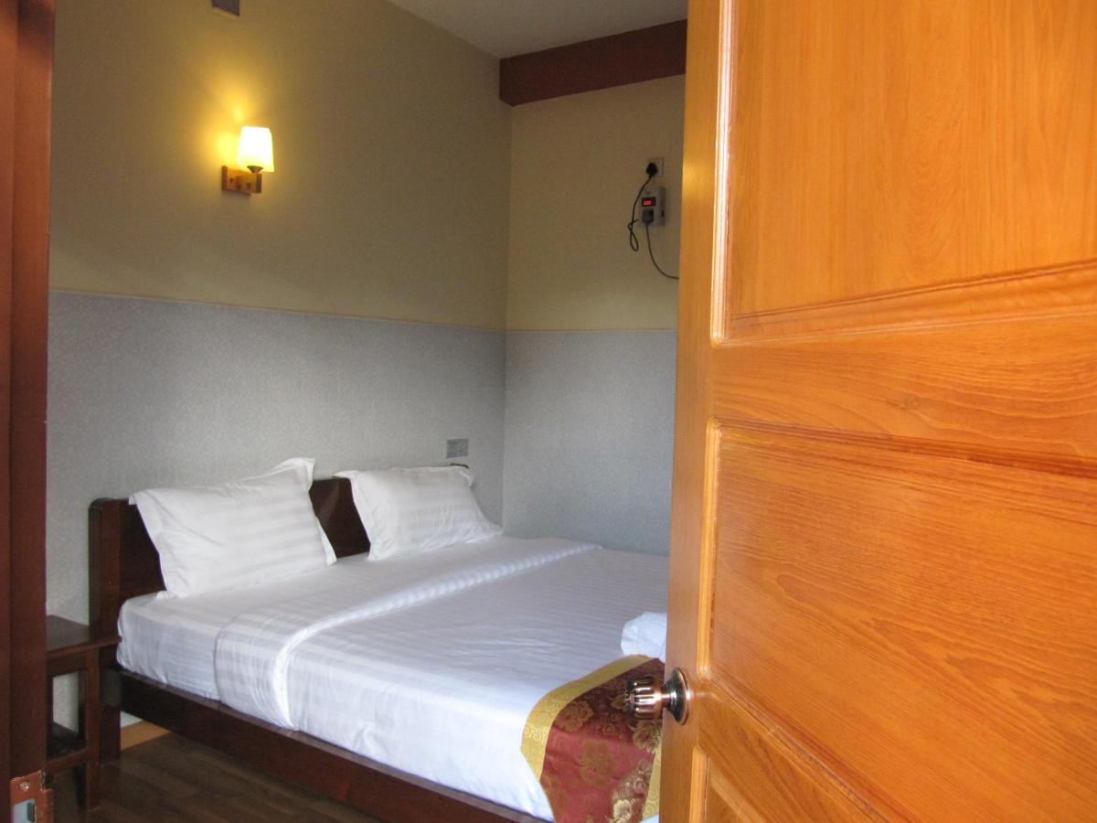 Shwe Wun Yan Motel Bagan Luaran gambar