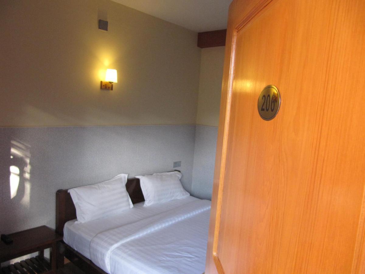Shwe Wun Yan Motel Bagan Luaran gambar